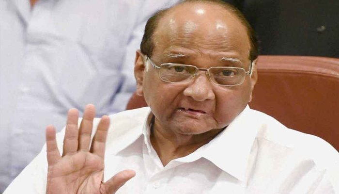 जिल्हा बँकांना पैसे द्या – शरद पवार