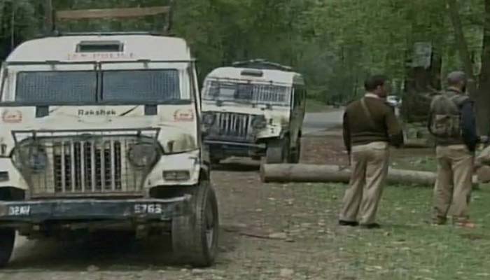 ‘पीडीपी’ नेते अब्दुल गनी यांची गोळ्या घालून हत्या