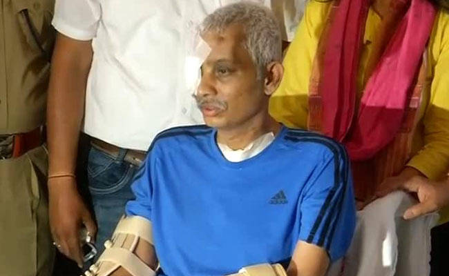 नऊ गोळ्या लागूनही जिवंत ! वाचा सीआरपीएफच्या कमांडंटची थरारक बातमी