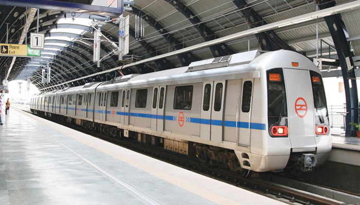 जोगेश्वरी मेट्रो रेल्वे स्थानकाला बाळासाहेबांचं नाव देण्याची मागणी