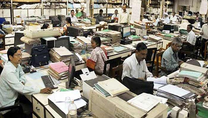 राज्य सरकारी कर्मचा-यांचे सेवानिवृत्ती वय 60 होणार?