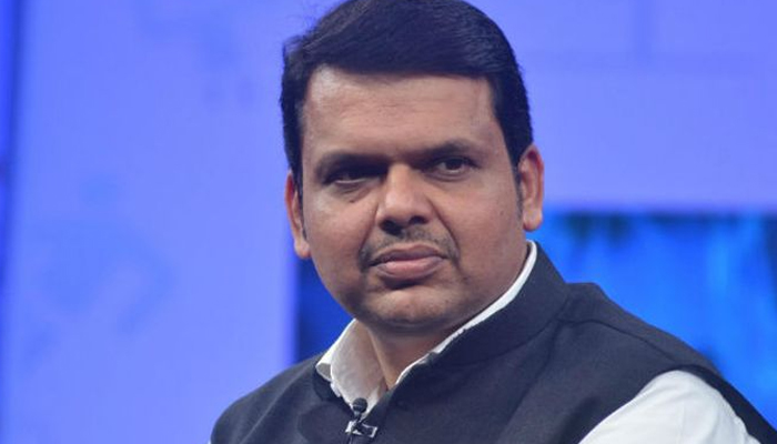 अपघातानंतर देवेंद्र फडणवीस यांची पहिली प्रतिक्रीया
