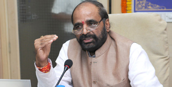 जीन्स घालणारे शेतकरी कसे ? भाजपचे मंत्री बरळले !