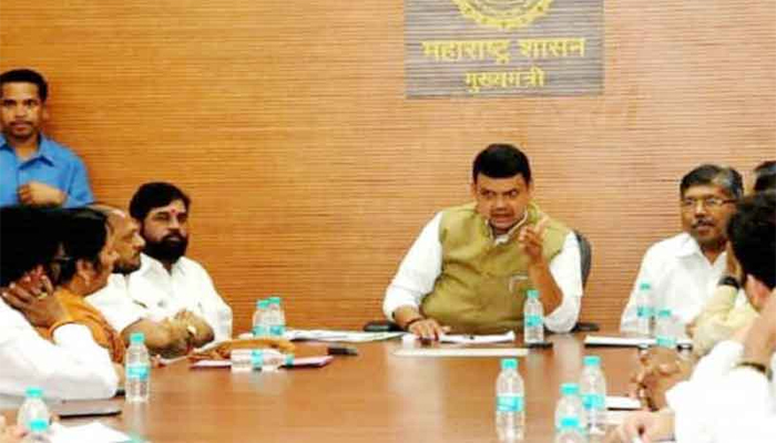 कर्जमाफी होईपर्यंत शेतकऱ्यांना 10 हजार रुपये मिळणार ! कर्जमाफी होईपर्यंत शेतकऱ्यांना 10 हजार रुपये मिळणार !