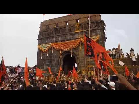 शिवराज्याभिषेकासाठी हजारो मावळे किल्ले रायगडावर दाखल !