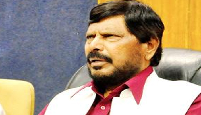 येत्या 8 नोव्हेंबरला ‘व्हाईट मनी डे’ साजरा करणार – आठवले येत्या 8 नोव्हेंबरला ‘व्हाईट मनी डे’ साजरा करणार – आठवले