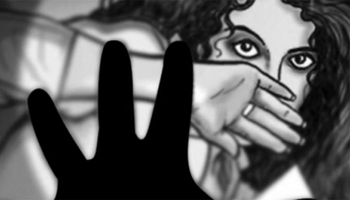 शेतक-याच्या पत्नीकडे शरीरसुखाची मागणी प्रकरणावरुन राज्यात संताप, रामराज्य नव्हे हे तर हरामांचे राज्य – धनंजय मुंडे