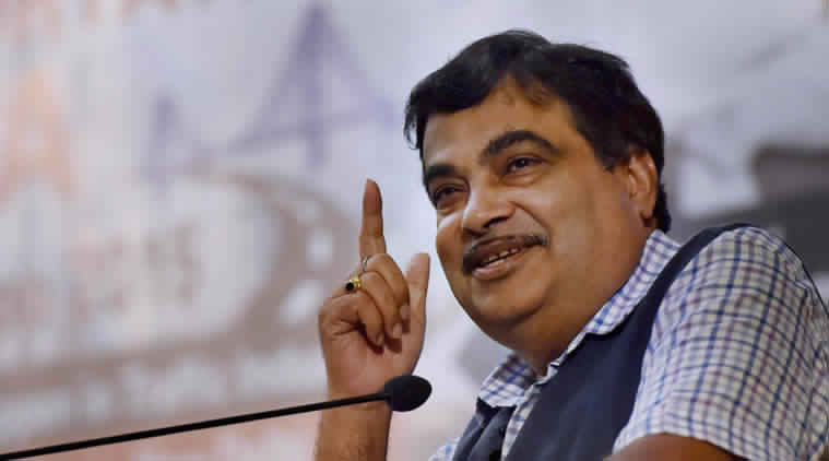 Union Minister Shri Nitin Gadkari Reviews the Progress of Ongoing
