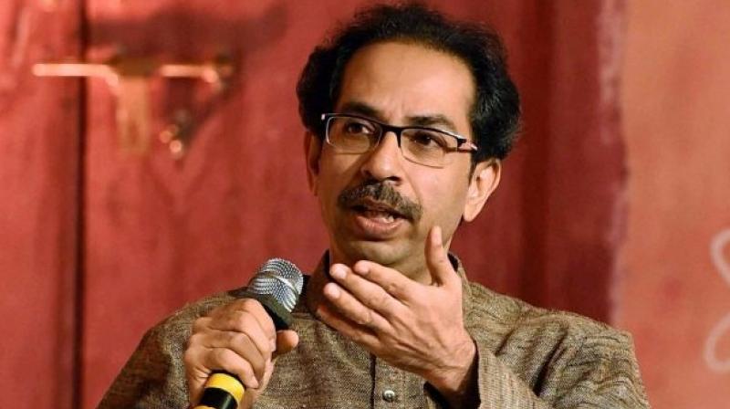 भगवदगीता वाटण्यापेक्षा आधूनिक शिक्षण द्या – उद्धव ठाकरे