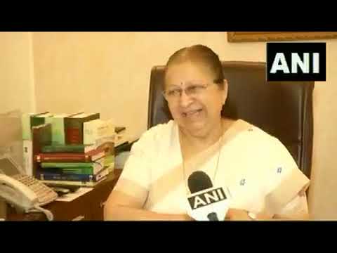सोमनाथ चॅटर्जींच्या निधनाच्या वृत्ताने सुमित्रा महाजन यांना अश्रू अनावर ! व्हिडिओ सोमनाथ चॅटर्जींच्या निधनाच्या वृत्ताने सुमित्रा महाजन यांना अश्रू अनावर ! व्हिडिओ
