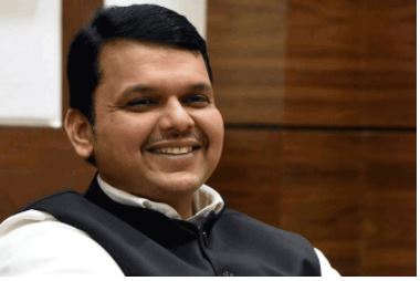 नरेंद्र पाटील यांनी घेतली मुख्यमंत्र्यांची भेट, भाजप प्रवेशावर केले शिक्कामोर्तब !
