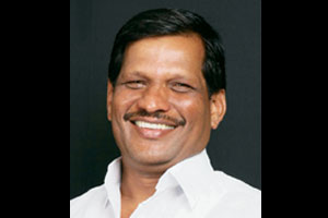 …तर शिवसेनेने निवडणुकीनंतर आम्हाला जबाबदार धरू नये, भाजप आमदार लक्ष्मण जगतापांचा इशारा ! …तर शिवसेनेने निवडणुकीनंतर आम्हाला जबाबदार धरू नये, भाजप आमदार लक्ष्मण जगतापांचा इशारा !