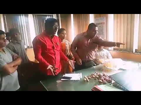 पुणे – शिक्षण आयुक्त कार्यालयात संभाजी ब्रिगेडचा राडा ! VIDEO