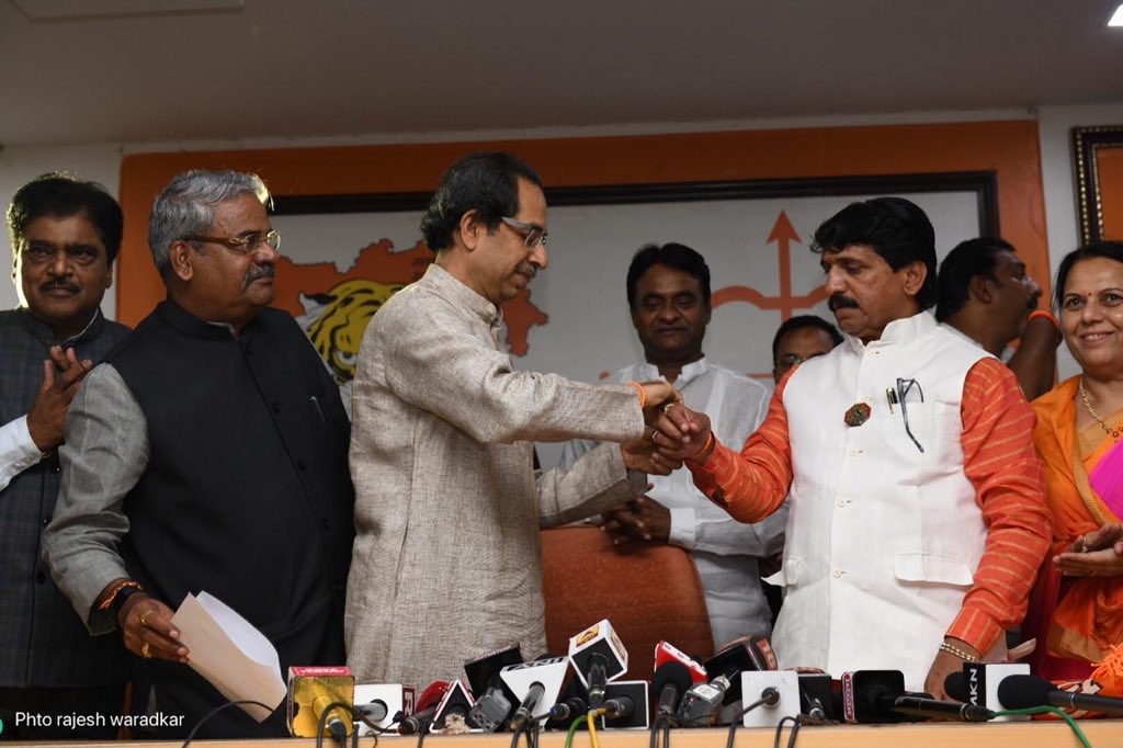 मनसेचे एकमेव आमदार शरद सोनवणे शिवसेनेत, उद्धव ठाकरेंच्या उपस्थितीत प्रवेश!