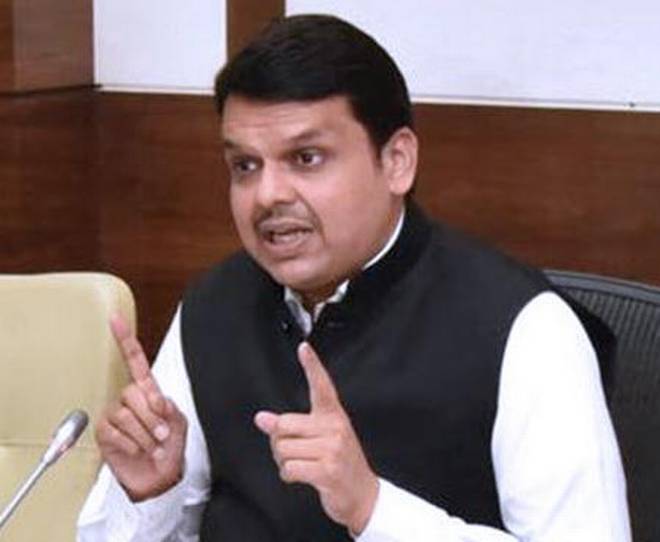 भाजप आमदारांसाठी धोक्याची घंटा, मुख्यमंत्री देवेंद्र फडणवीस 40 ते 50  आमदारांचं तिकीट कापणार?