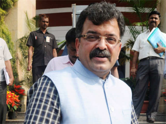 गणेश नाईकांनी पक्षाची वाट लावली, जितेंद्र आव्हाडांची जोरदार टीका!