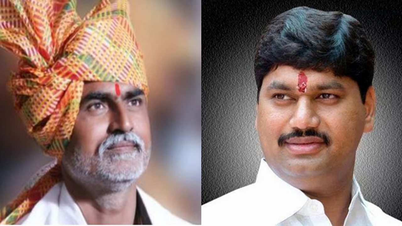 संजय दौंड यांना उमेदवारी देऊन धनंजय मुंडेंनी शब्द पाळला, वाचा मुंडे – दौंड यांच्यातील राजकीय शत्रुत्व ते मैत्री ! संजय दौंड यांना उमेदवारी देऊन धनंजय मुंडेंनी शब्द पाळला, वाचा मुंडे – दौंड यांच्यातील राजकीय शत्रुत्व ते मैत्री !