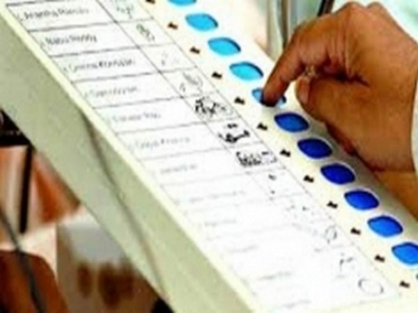 राज्यसभा निवडणूक निकाल, मध्य प्रदेशात काँग्रेस तर राजस्थानात भाजपला धक्का! राज्यसभा निवडणूक निकाल, मध्य प्रदेशात काँग्रेस तर राजस्थानात भाजपला धक्का!