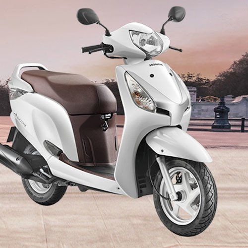 आता सरपंचांना सरकारकडून स्कूटी मिळणार !