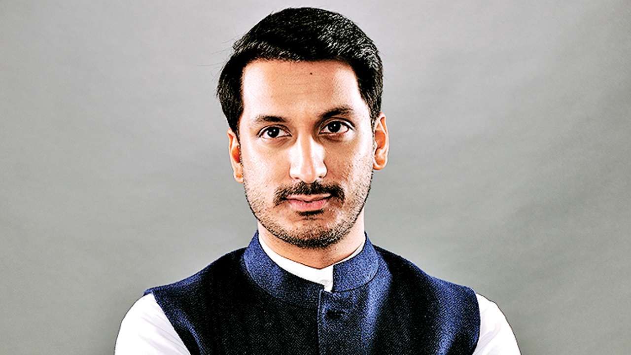 पदवीधर मतदारसंघाच्या निवडणुकीत पार्थ पवार उतरणार का?, राष्ट्रवादीकडून स्पष्टीकरण!