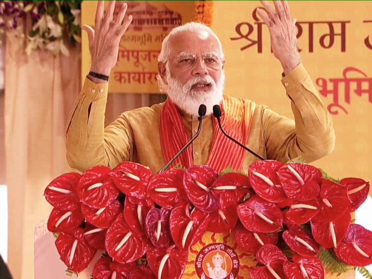 लसीकरणावरुन मुंबई हायकोर्टाने केंद्र सरकारला फटकारलं !