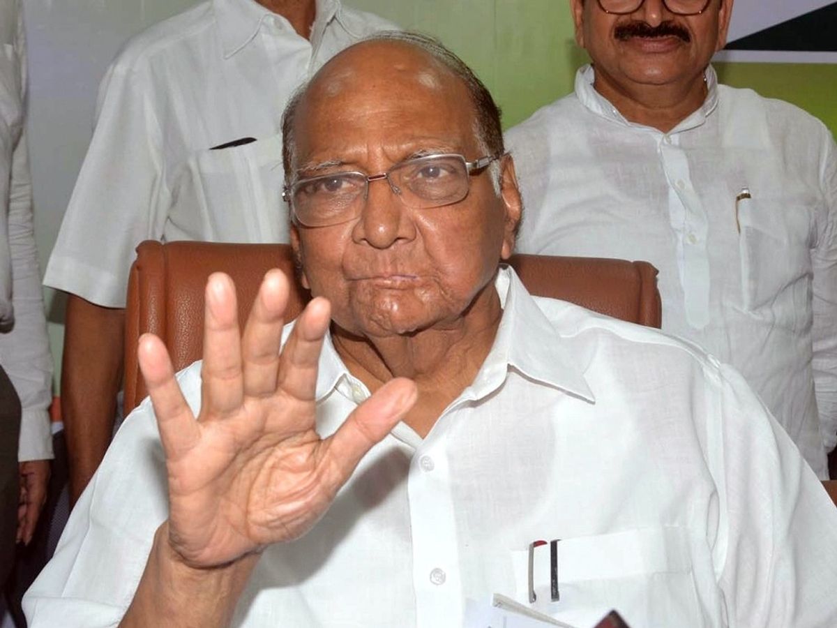 …मात्र ऐन दिवाळीत तुमची खूप उणीव भासते, शरद पवारांचं भावनीक पत्र, काय म्हणालेत पत्रात कोणाला लिहिलं पत्र!  वाचा