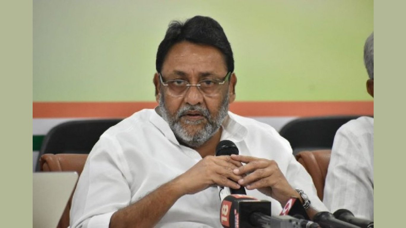 कोणी कितीही टराटर केलं तरी आभाळ फाटणार नाही, शिवसेना-भाजपच्या वादात राष्ट्रवादीची उडी, पाहा काय म्हणाले मंत्री नवाब मलिक?