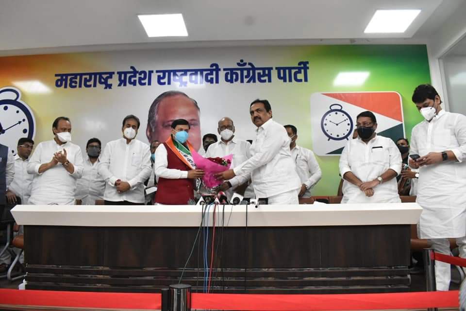 राष्ट्रवादीत प्रवेश केल्यानंतर जयसिंगराव गायकवाड यांची भाजपवर जोरदार टीका!