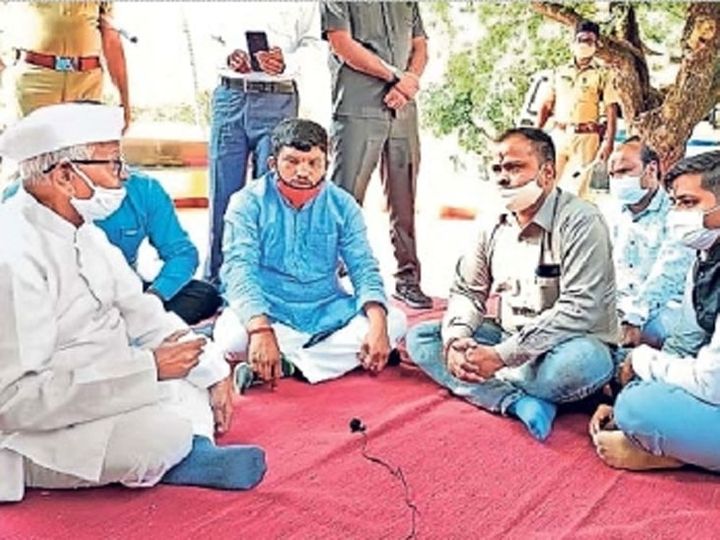 शेतकरी आंदोलनात सहभागी होण्याचे अण्णांना साकडे