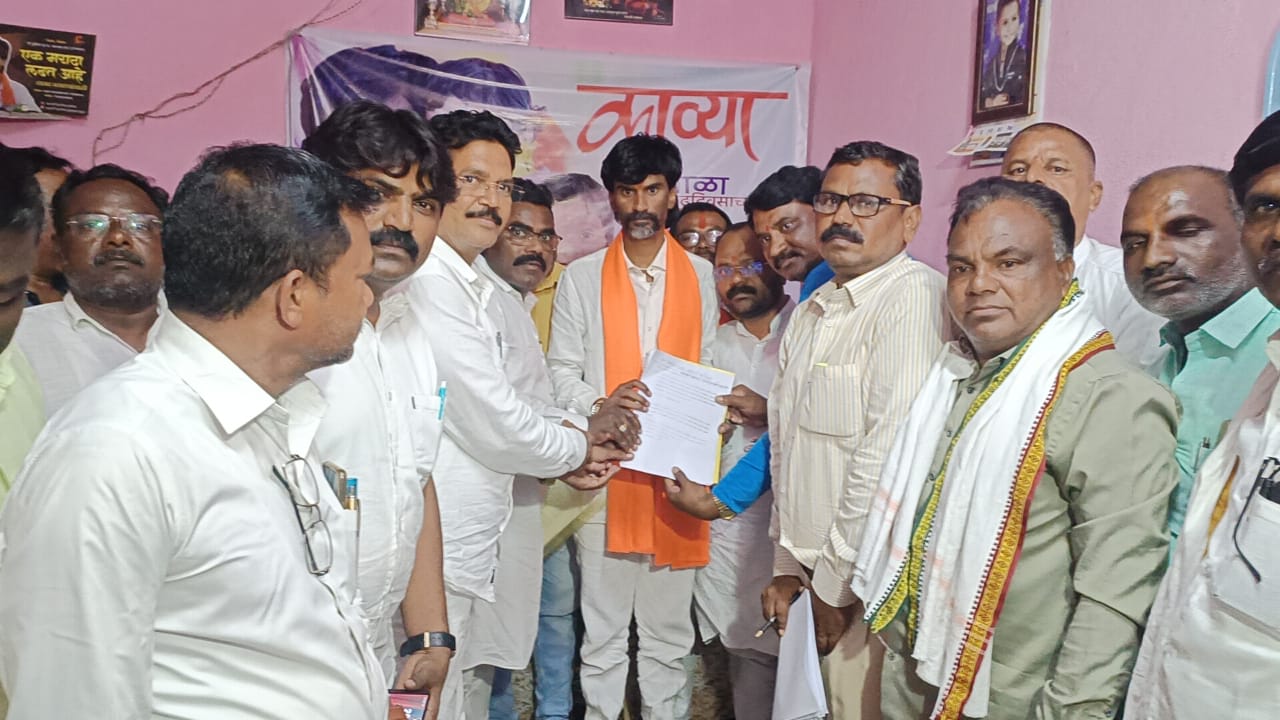 मराठा आरक्षणाचा लढा उभा केल्यानंतर आता मनोज जारांगे-पाटील या समाजाच्या आरक्षणासाठी लढणार